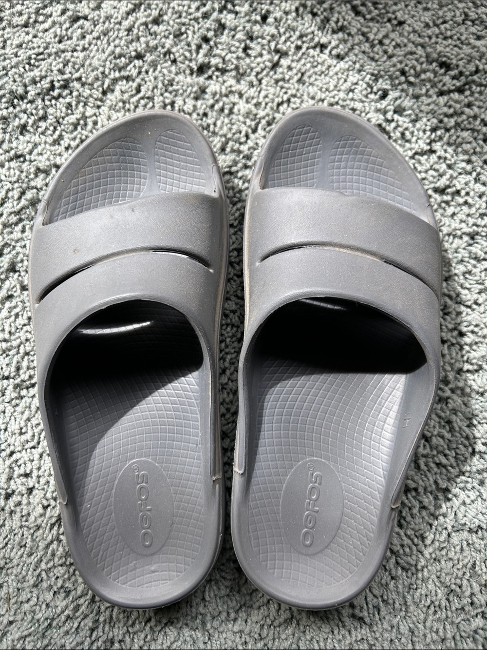 OOFOS Women's Gray Slide Sandals